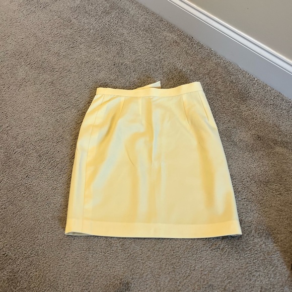 Yellow Blazer and Pants/Skirt Set (3 Piece) - Picture 8 of 9